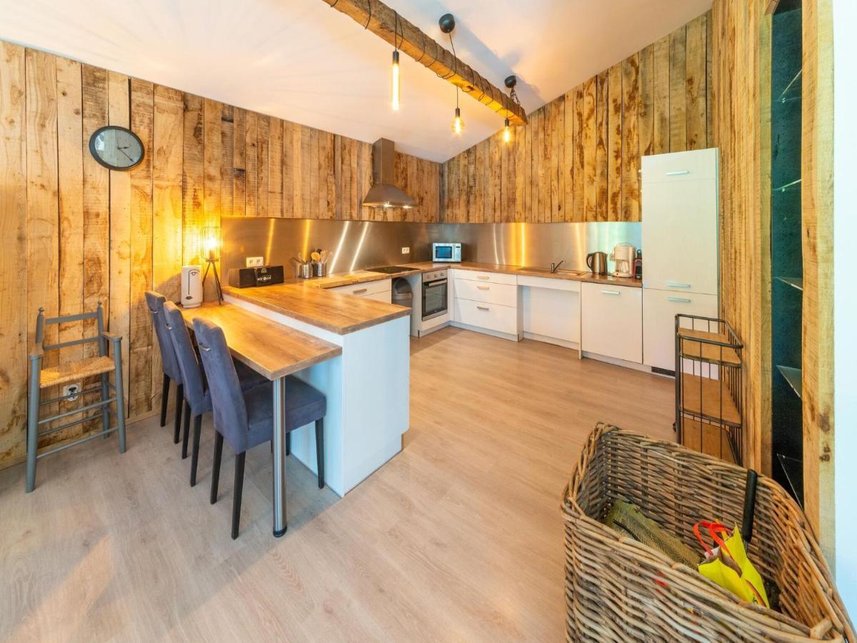 Lush Chalet Near Lake Of B Tgenbach Wirtzfeld Экстерьер фото